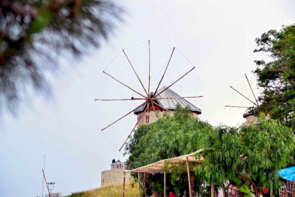 Taş Evler, Sakız Kokusu, Arnavut Kaldırımları: Bir Butik Ege Turu ile Yaşayacağınız 5 Özel Deneyim