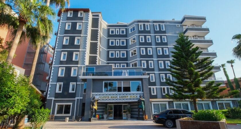 Clover Magic Garden Beach