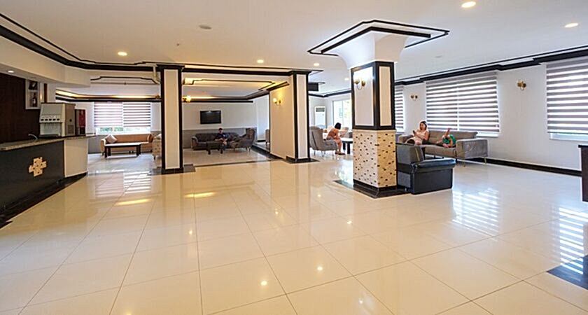 Clover Magic Garden Beach