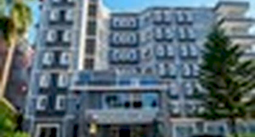 Clover Magic Garden Beach