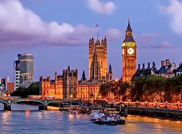 Baştanbaşa Büyük Britanya Turu Türk Havayolları ile 7 Gece 8 Gün (LHR-DUB) ATL001