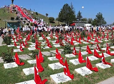 ZAFER'İN İZİNDE KOCATEPE DUMLUPINAR TURU